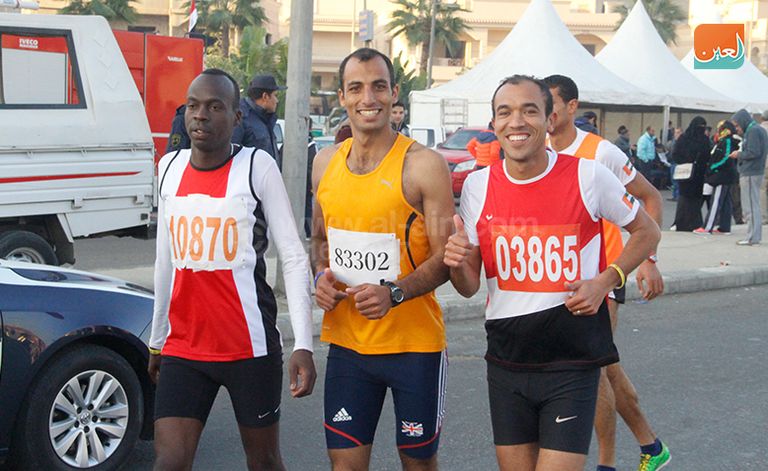 المتسابقون الفائزون بماراثون زايد الخيري 2016