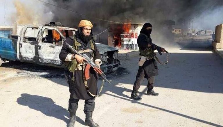 عناصر من تنظيم داعش 