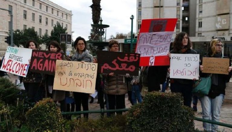 مسيرة رافضة لمجازر حلب بالقرب من مكتب نتنياهو