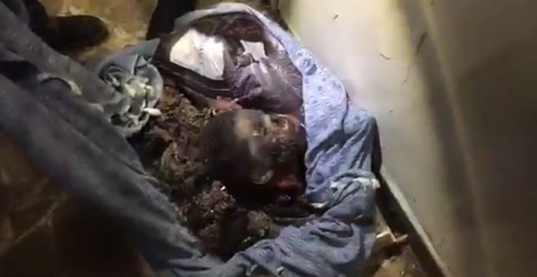 صورة تداولتها وسائل الإعلام السورية للطفة عقب التفجير تفجير قسم شرطة الميدان بدمشق