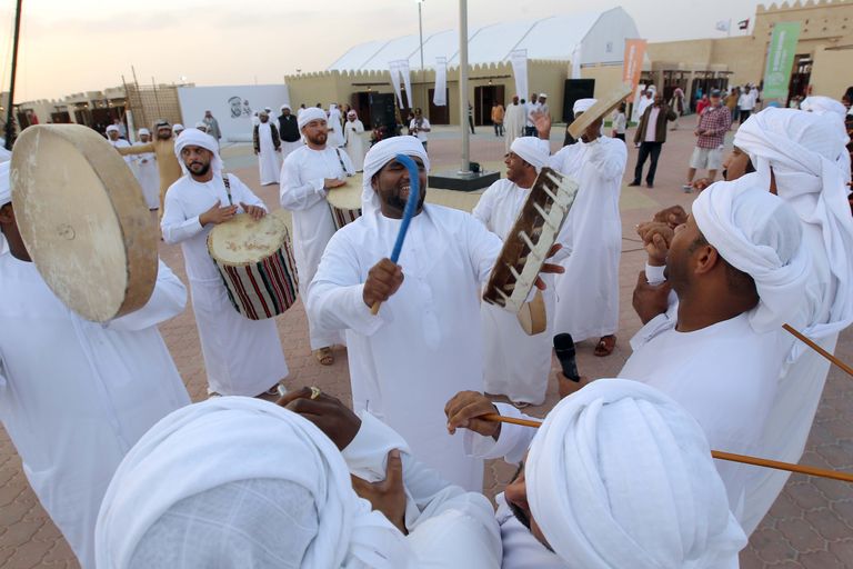 جانب من فعاليات مهرجان الظفرة