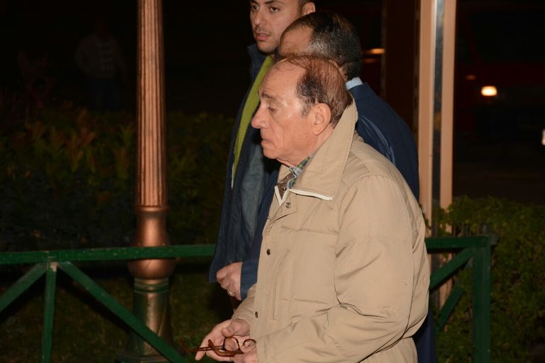 الفنان المصري عادل إمام في عزاء أحمد راتب