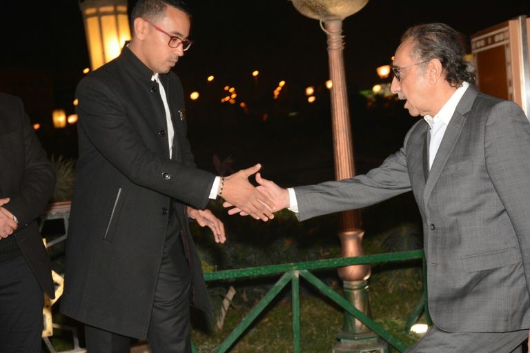 الفنان المصري عادل إمام في عزاء أحمد راتب