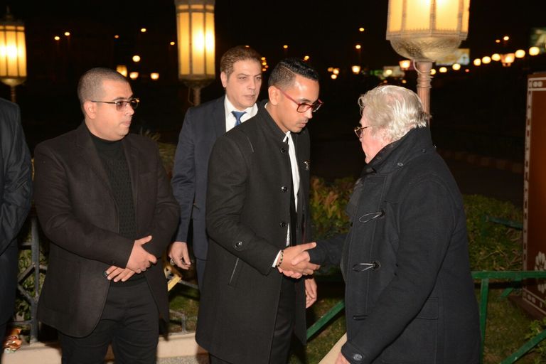 الفنان المصري عادل إمام في عزاء أحمد راتب