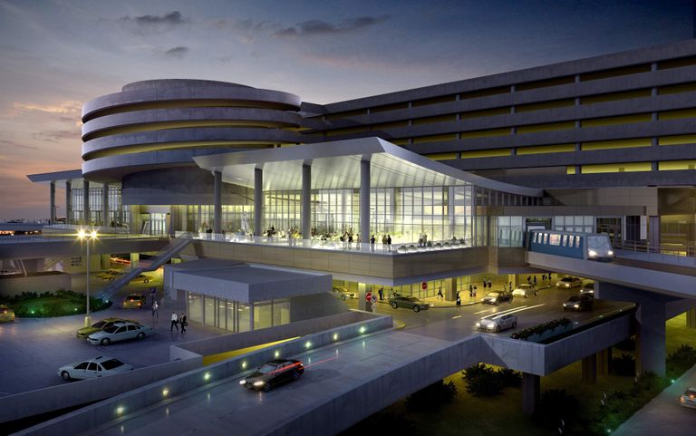 حركة الطيران في أمريكا الشمالية تتميز بالكثافة