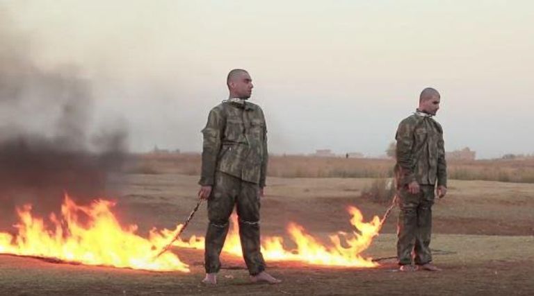 الجنديان كما ظهرا في الفيديو