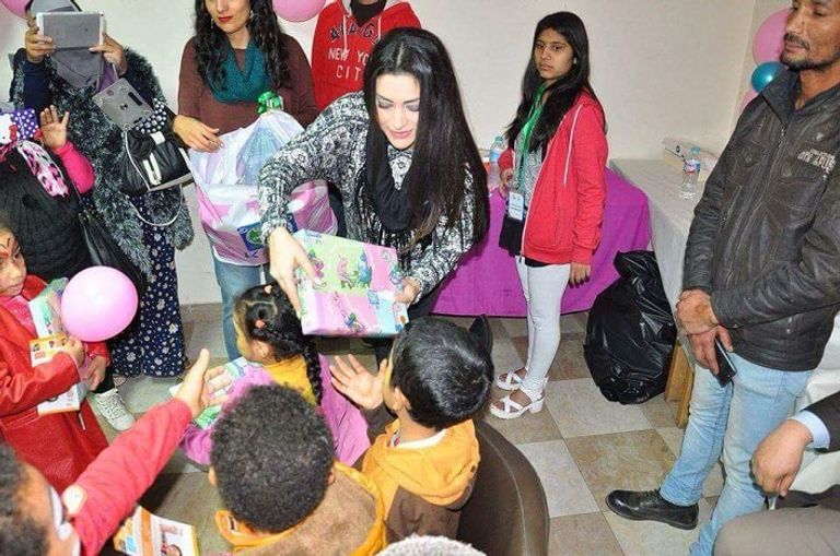 مايا نصري تحتفل مع الأطفال ذوي الاحتياجات الخاصة