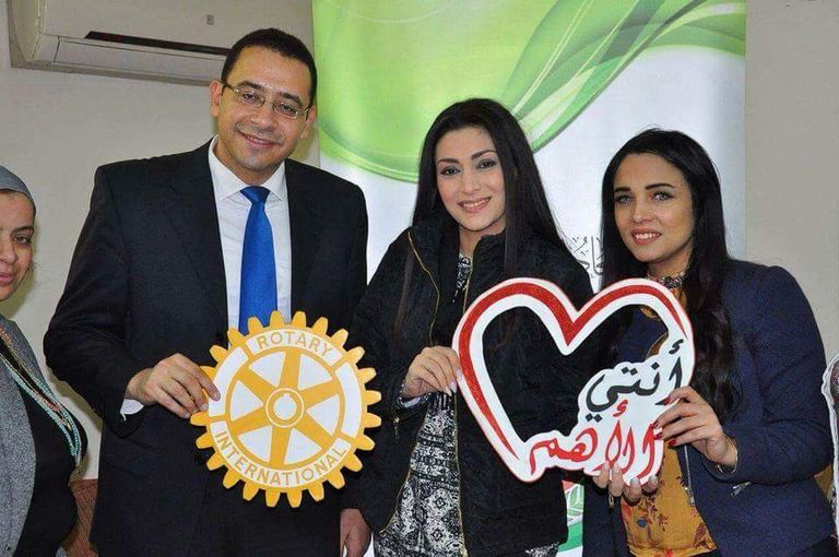 مايا نصري تحتفل مع الأطفال ذوي الاحتياجات الخاصة