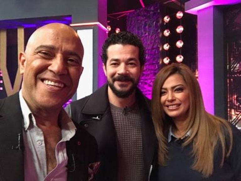 نجوم الفن مع أشرف عبدالباقي في "عيش الليلة"