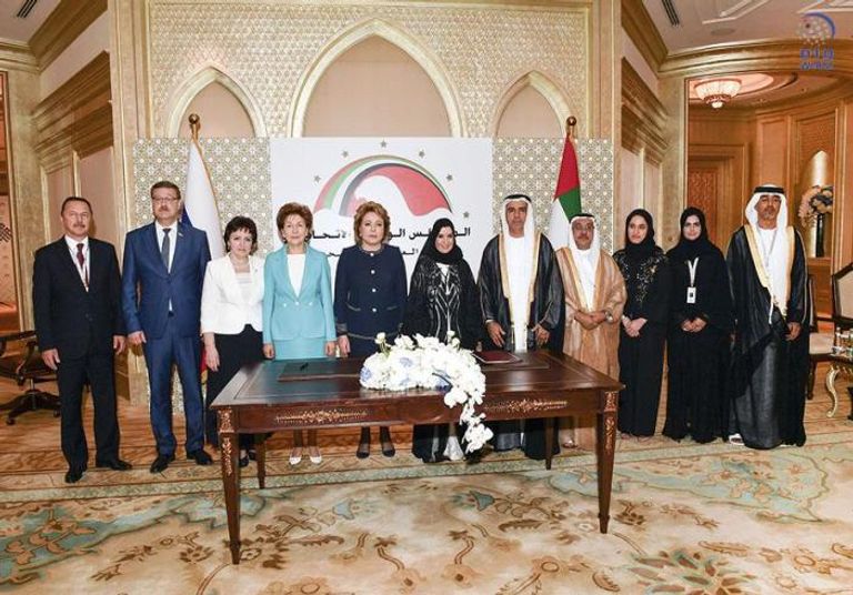 أمل القبيسي توقع مذكرات تفاهم مع رئيسات برلمانات عدة دول 