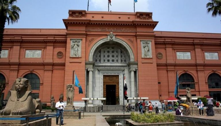 مصر تطلق صندوقا لدعم السياحة