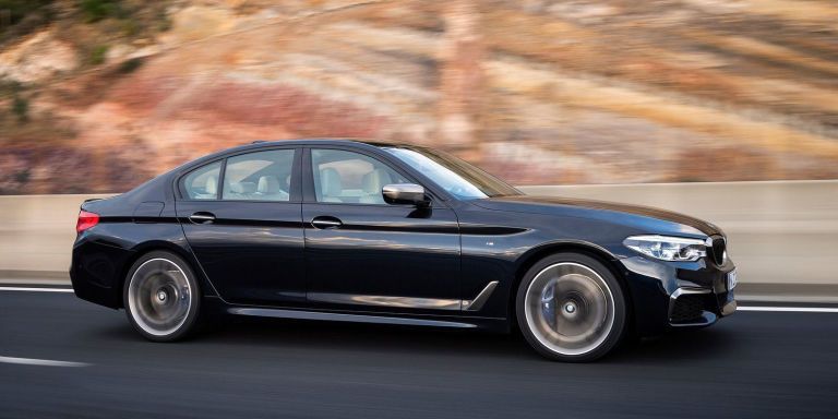بي إم دابليو M550i الفئة الخامسة الجديدة - موقع بي إم دبليو