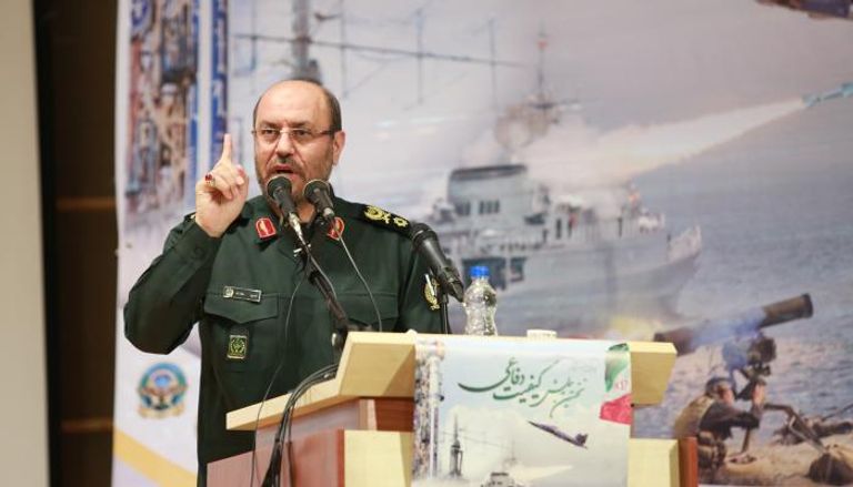 3 تناقضات في حوار وزير الدفاع الإيراني لروسيا اليوم