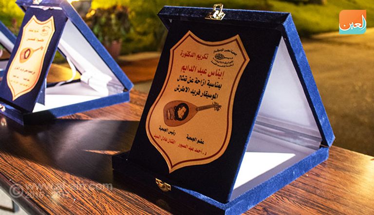 تمثال فريد الأطرش يزين دار الأوبرا المصرية