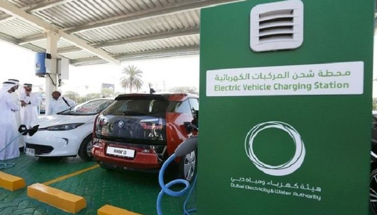 محطة لشحن السيارات الكهربائية في دبي