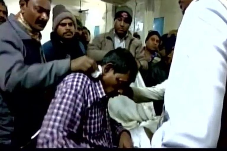 العشرات ما زالوا محاصرين داخل المنجم