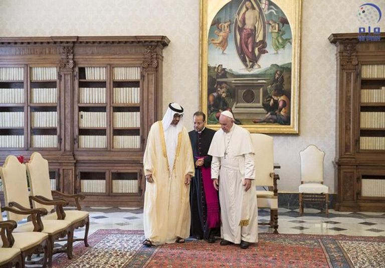 محمد بن زايد وبابا الفاتيكان