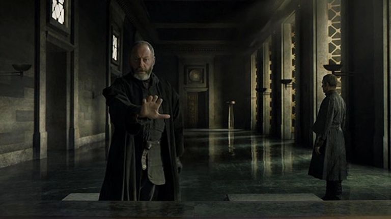 ما علاقة العرش الحديدي بمدى مصداقية حكم الملك؟