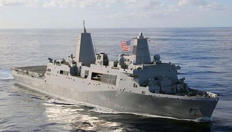 سفينة أمريكية في الخليج