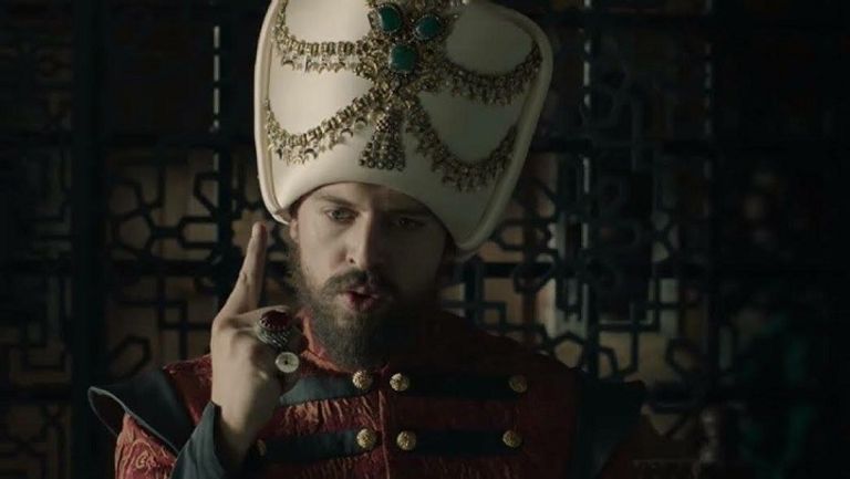 نور جول السلطانة كوسيم