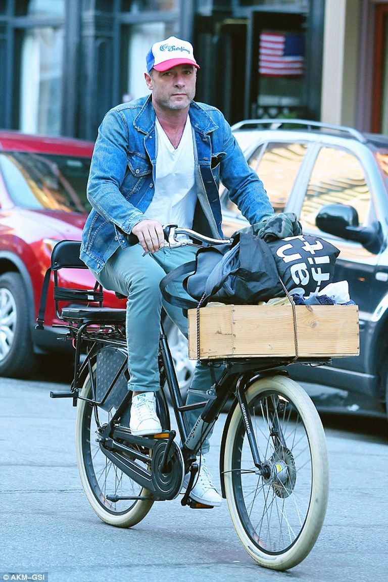 ناعومي واتس وليف شريبر