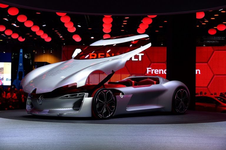 فتح باب معرض باريس للسيارات أمام الجمهور