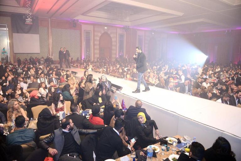 تامر حسني خلال الحفل