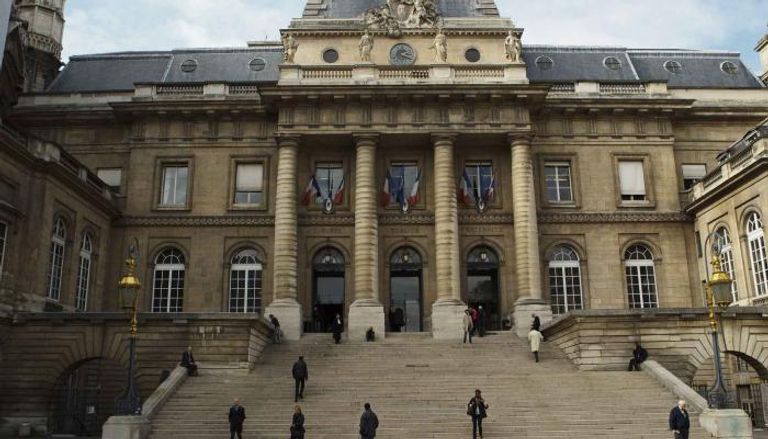 المحكمة الجنائية بباريس