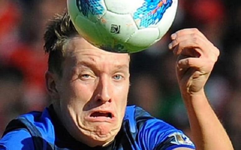 فيل جونز لاعب مانشستر يونايتد