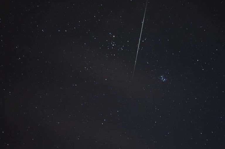 شهب الرباعيات