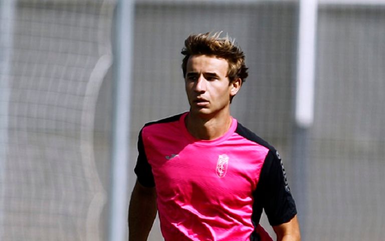 إيسكو يحتفل بالهدف