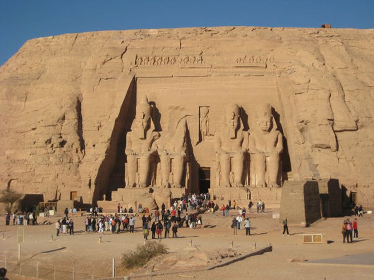 الاهرامات أبرز المعالم السياحية في مصر