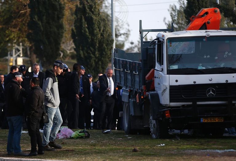 نتنياهو فى موقع الدهس