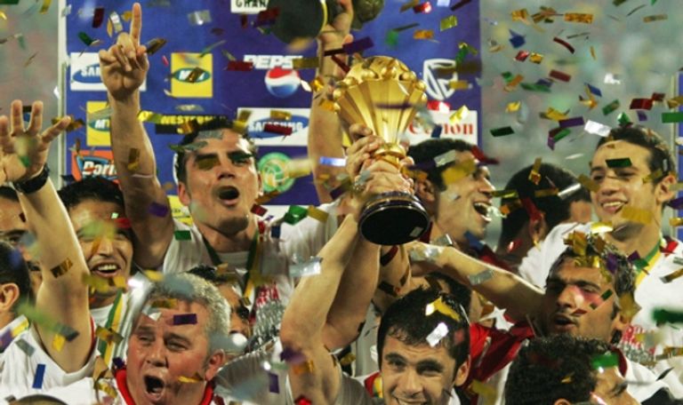 منتخب تونس حامل اللقب في 2004