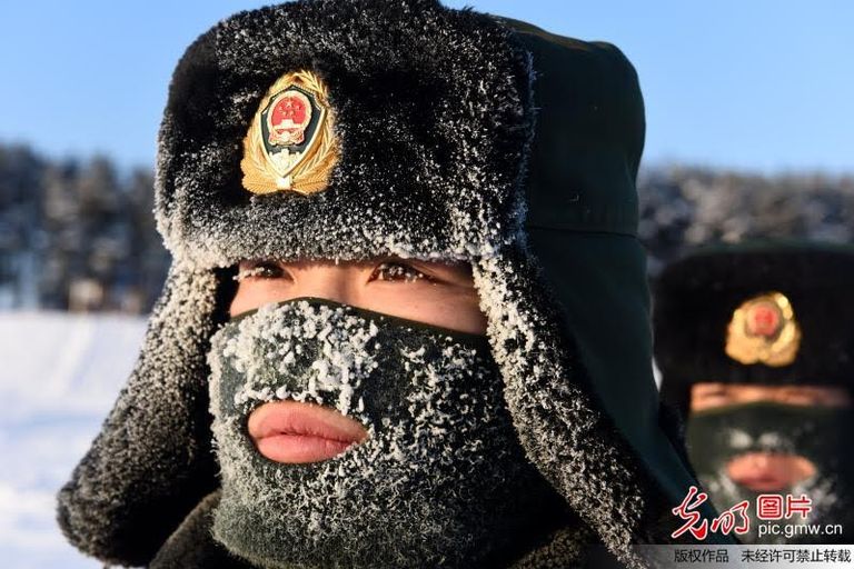 صورة لتدريبات الشرطة الصينية