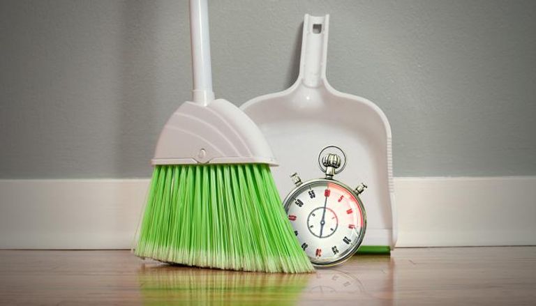 هل تشعر بالملل والكسل عندما تقرر تنظيف منزلك؟