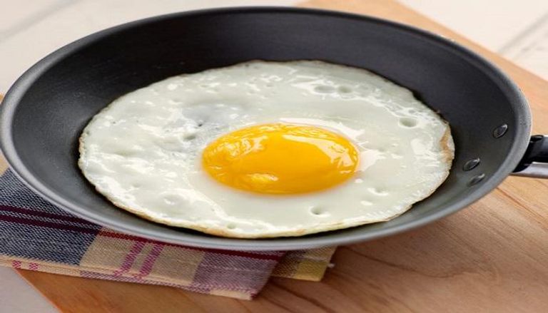 تناول البيض على الإفطار يضمن لك مخا سليما