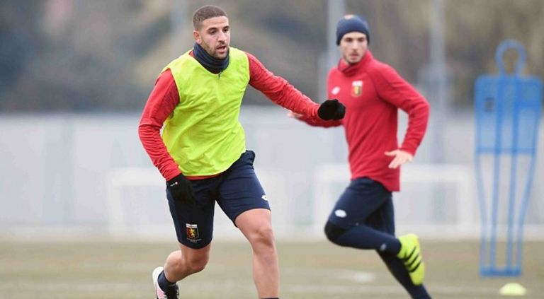 عادل تاعرابت مع جنوى