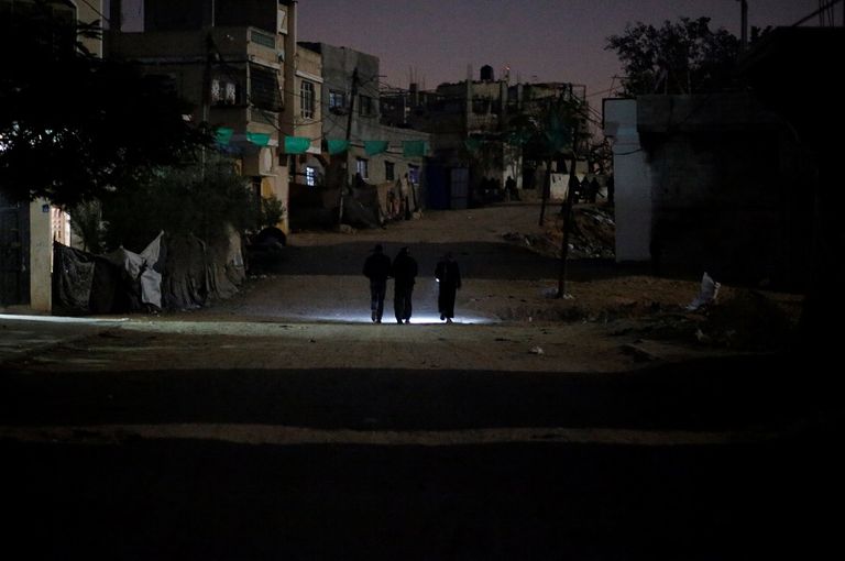 جانب من الظلام في غزة