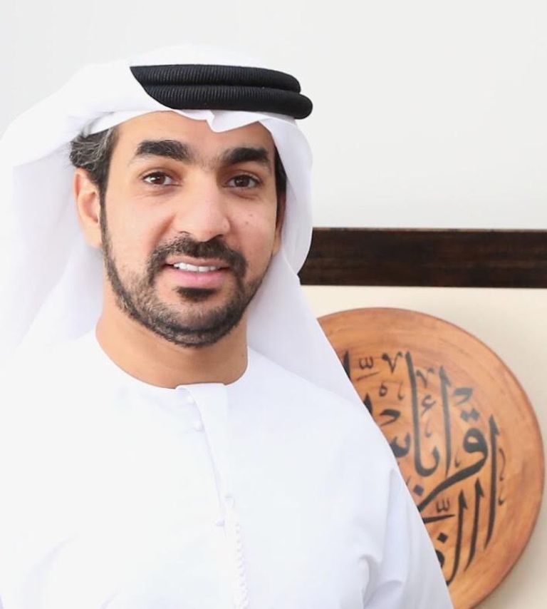 مكتبة في كل بيت