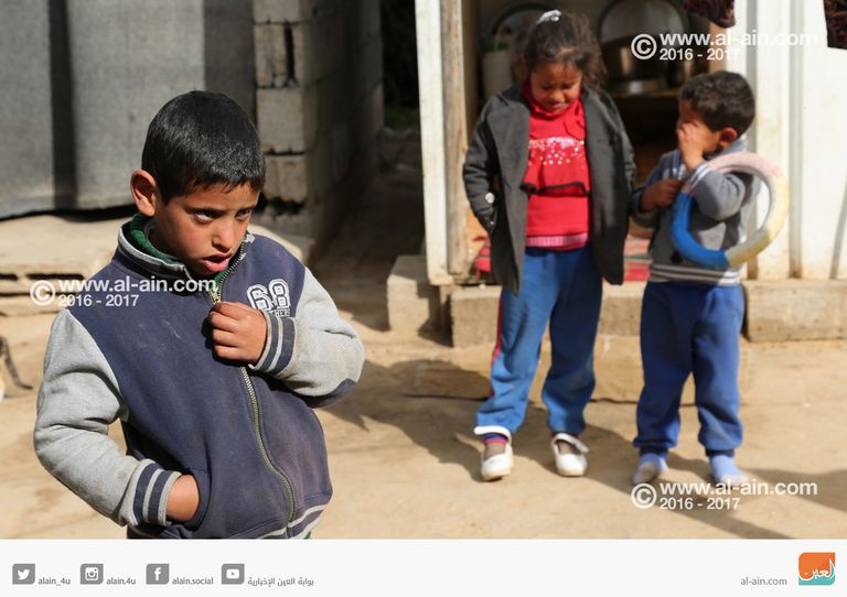 ثلاجات الموتى سكن مؤقت في غزة