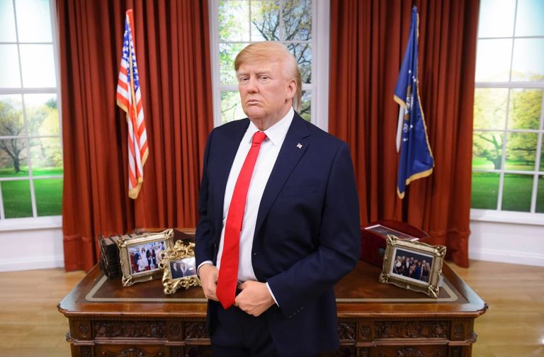 تمثال ترامب