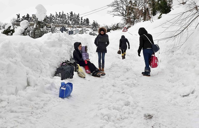 الثلوج القاتلة بإيطاليا
