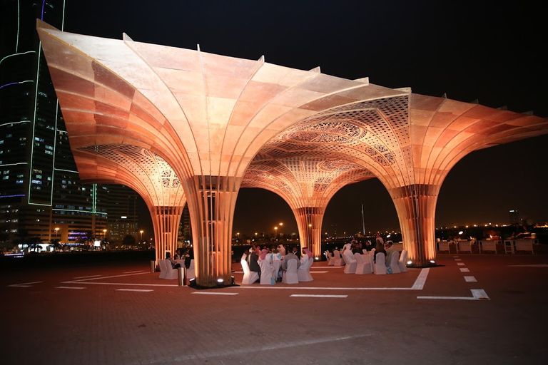 صورة جماعية لفريق عمل ثقافة بلا حدود