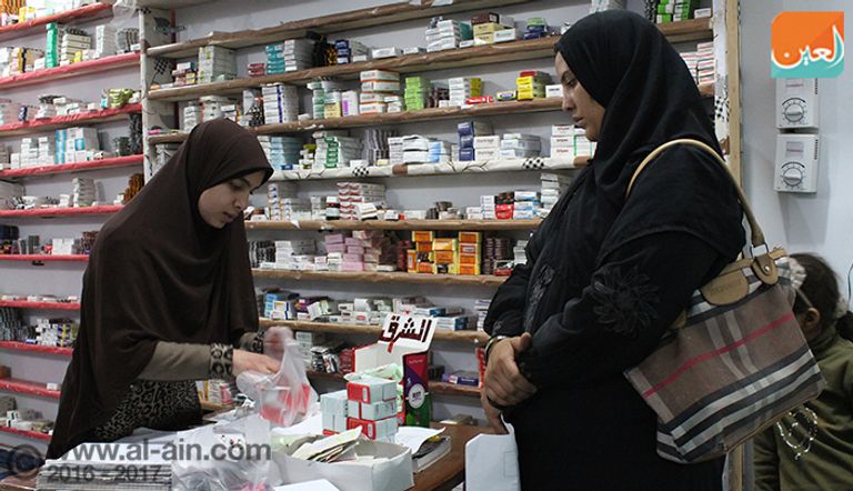 صيدلية الشرق تقدم الدواء بالمجان