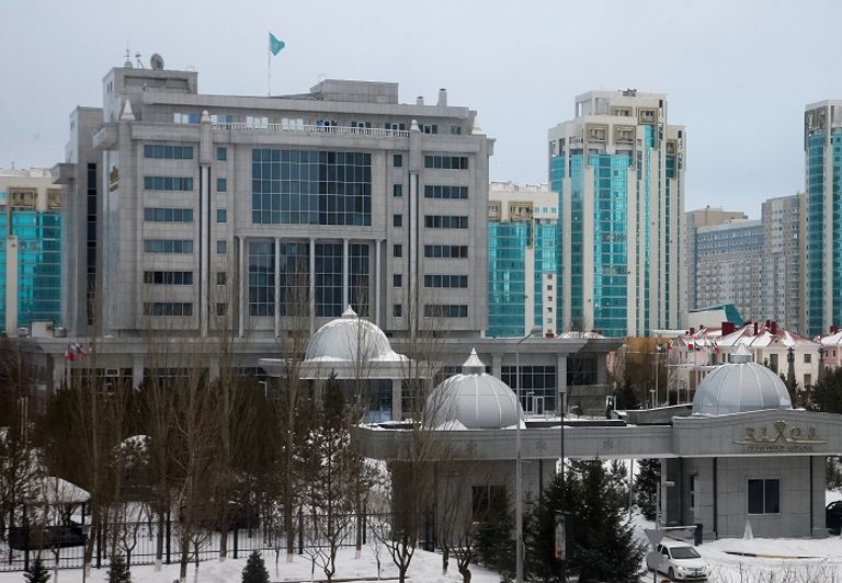 جانب من المشاركين في محادثات سوريا