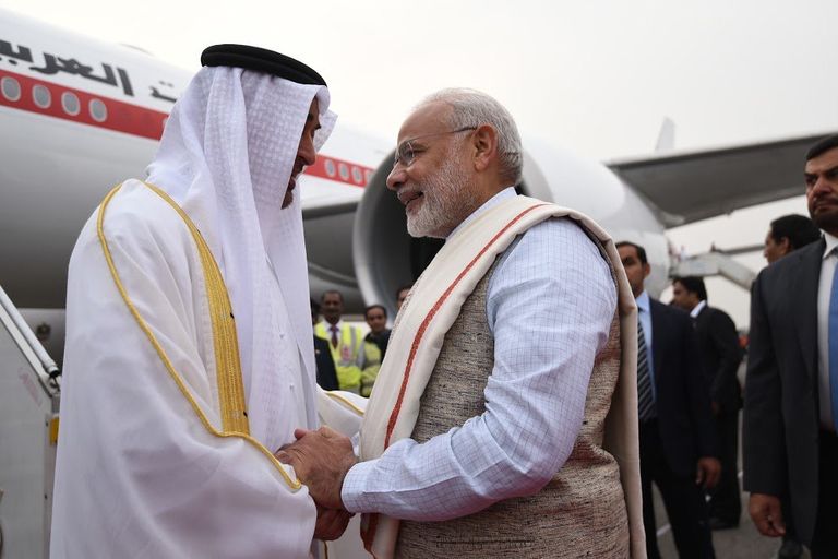 استقبال حار من مودي للشيخ محمد بن زايد