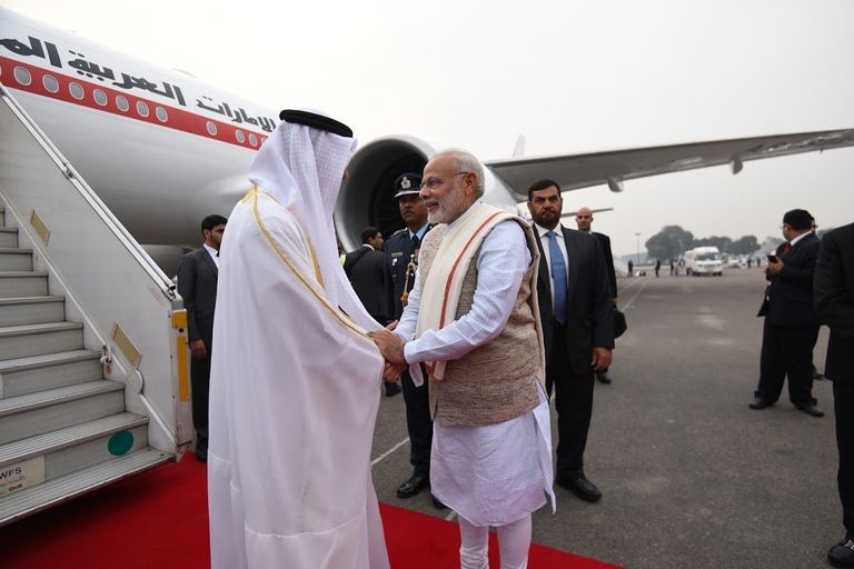 استقبال حار من مودي للشيخ محمد بن زايد
