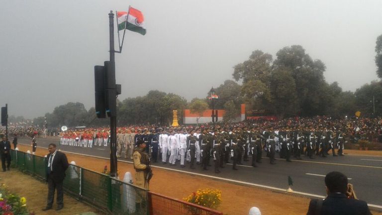 الشيخ محمد بن زايد ومودي في الاحتفال
