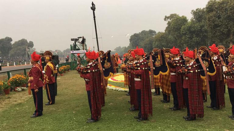 الشيخ محمد بن زايد ومودي في الاحتفال